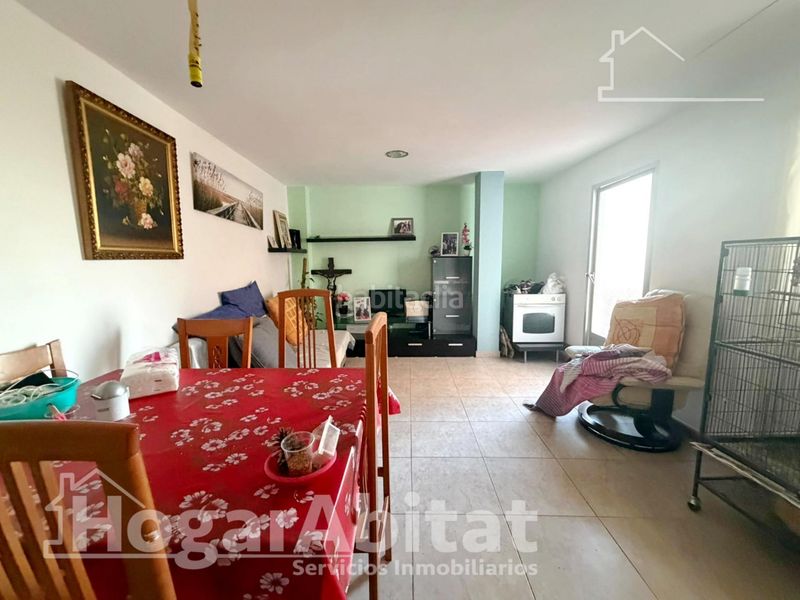 Foto e23fc705-fea7-484f-88b4-b7b3d8ab4ff3. Casa amb aparcament a San José-Los Metales Sagunt