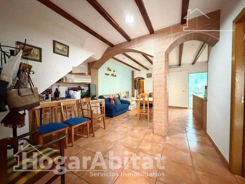 Foto 7d2d29d6-d512-40dd-a197-e755816241b7. Casa amb aparcament a San José-Los Metales Sagunt