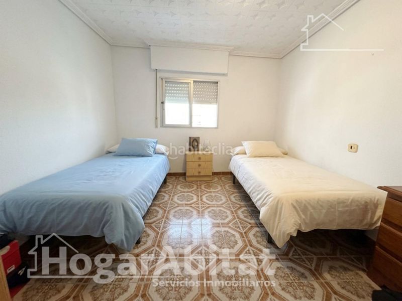Foto 931f9436-e45b-4ce2-8108-8c017286ac2c. Casa amb aparcament a San José-Los Metales Sagunt
