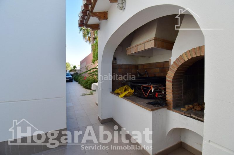 Foto a64480f6-0789-4fe6-8203-0992ddb61474. Chalet with parking pool in Urbanizaciones Gandia