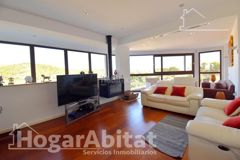 Foto ba8185bb-60ae-4460-8865-c2190e8384ef. Chalet with parking pool in Urbanizaciones Gandia