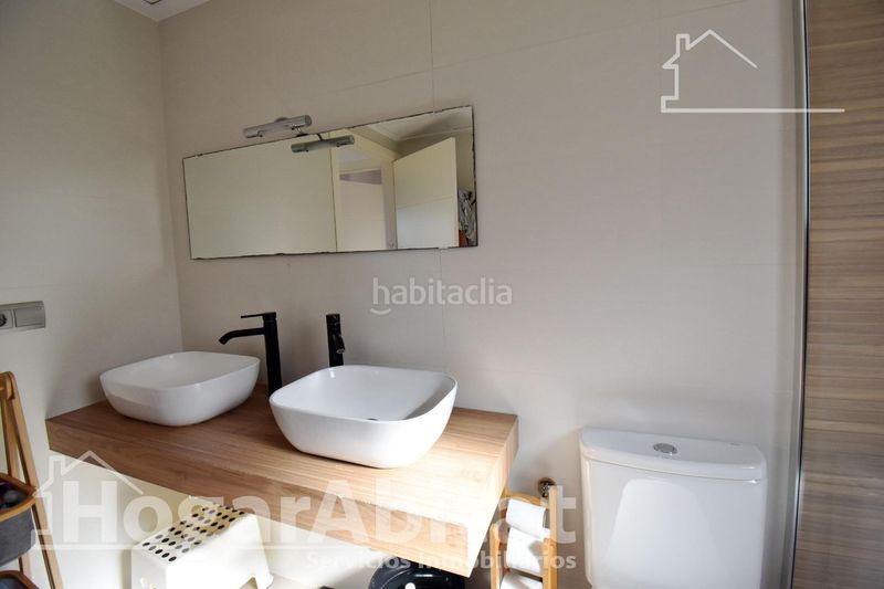 Foto f1b08122-a06f-4102-bc17-f8b7dd2d2c04. Chalet with parking pool in Urbanizaciones Gandia