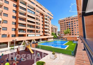 Appartement  Paseo serra de espada. Seminuevo con piscina, garaje, trastero y terraza cerca del mar