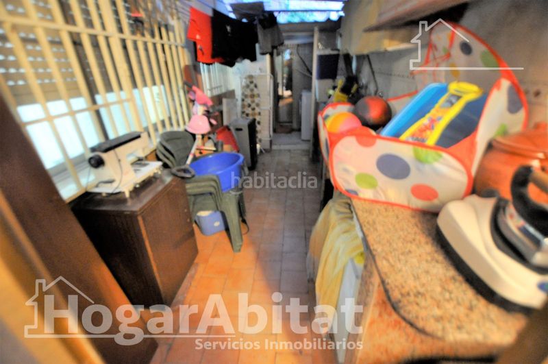 Foto 96e79880-36de-4b14-86f4-d7802e67afa4. Piso para reformar, luminoso y exterior de tres dormitorios en Valencia
