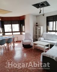 Dachwohnung  Avenida doctor clarà. Excelentes vistas, estupendo ático dúplex con garaje cerca del p