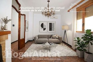 Àtic  Calle carolina sala. Centro de pego! ático dúplex amplio, esquinero y semireformado c