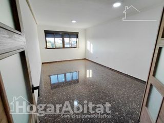 Pis  Calle juan de juanes. Amplitud y confort a estrenar en este luminoso piso reformado co