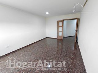 Appartement  Calle juan de juanes. Amplitud y confort a estrenar en este luminoso piso reformado co