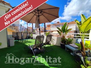 Casa adossada  Urbanizacion urbanizacion los altos. Espacio exterior, luz y privacidad en este adosado reformado en