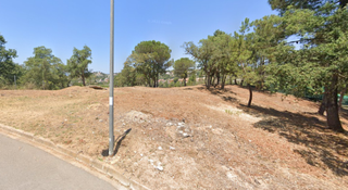 Terreny residencial  Carrer satel·lits. Vista pireneos, llano