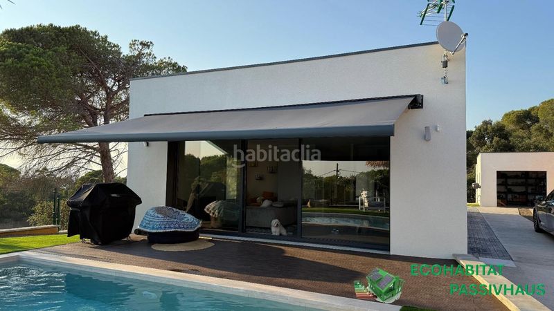 Foto b70c2192-a41c-4138-b96a-9ba7c0335962. House in carrer falguera 49 in Aiguaviva Parc Vidreres