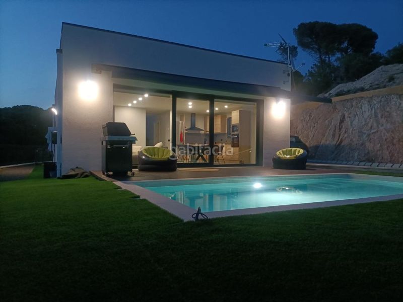 Foto d3948150-4a9a-4828-98e0-12a62f7696b5. House in carrer falguera 49 in Aiguaviva Parc Vidreres