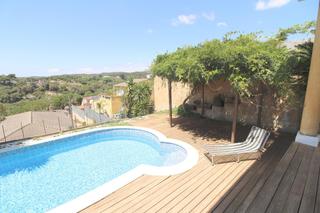 Casa  Carrer crsega. Urb los pinares, con vista mar !