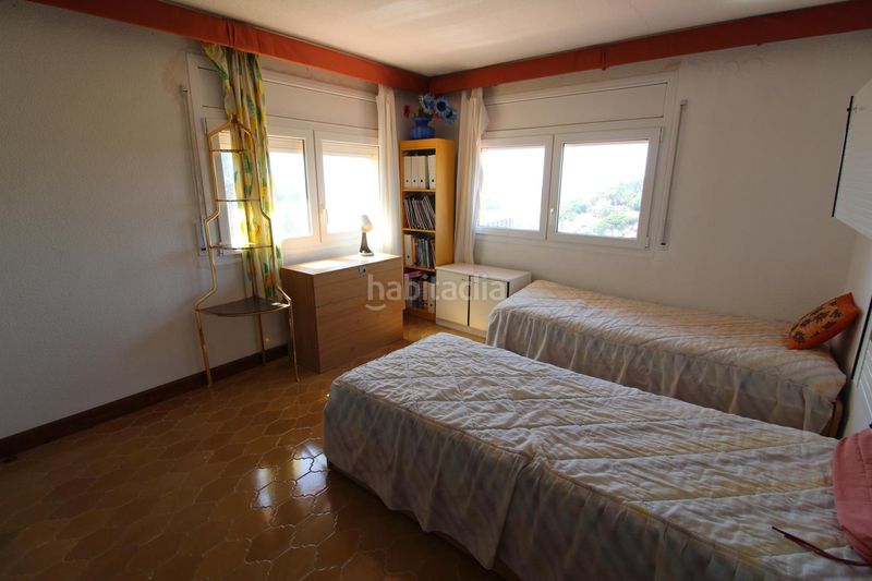 Foto 7859748a-29b8-4742-9989-3d697fa218a4. Casa amb calefacció aparcament piscina a Roca Grossa Lloret de Mar