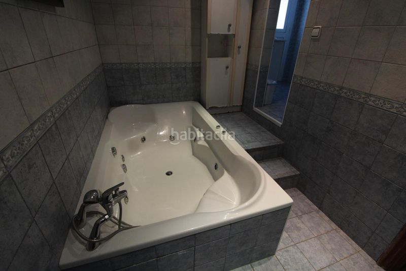Foto d5efc6a6-ef09-4fb2-8260-12e0d7aa3f7f. Casa amb calefacció aparcament piscina a Roca Grossa Lloret de Mar