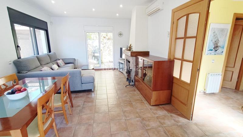 Foto b4482d0f-21e4-407d-8bfb-c47358a2a670. Casa a carrer riu francolí 9 a La Goba Vidreres