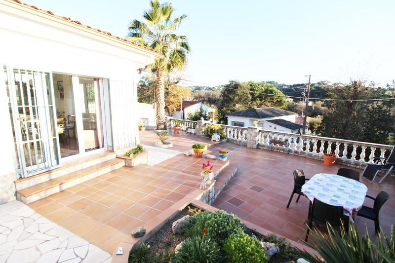 Foto 3c478392-e7c5-4f22-b1d6-27698ebb1f89. House in carrer llorer 21 in Aiguaviva Parc Vidreres