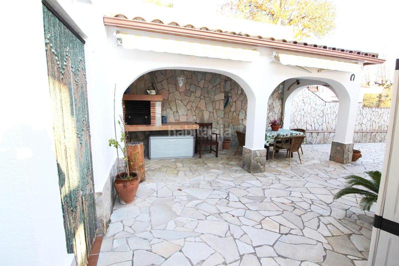 Foto a7b8deb8-5c16-467d-9e1e-d77e079fc065. House in carrer llorer 21 in Aiguaviva Parc Vidreres