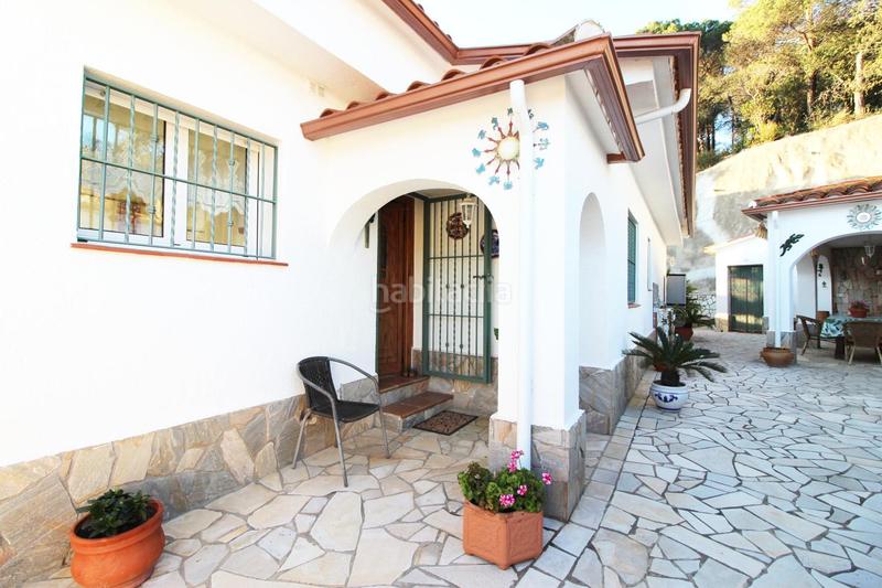 Foto b9daecfc-288f-4cee-99db-fa816759f149. House in carrer llorer 21 in Aiguaviva Parc Vidreres