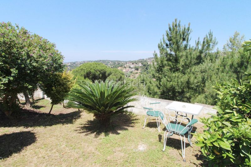 Foto 0a9f534f-88de-42ea-9b8a-843fb9e9d1b2. Casa amb aparcament piscina a Lloret Residencial - Montlloret Lloret de Mar