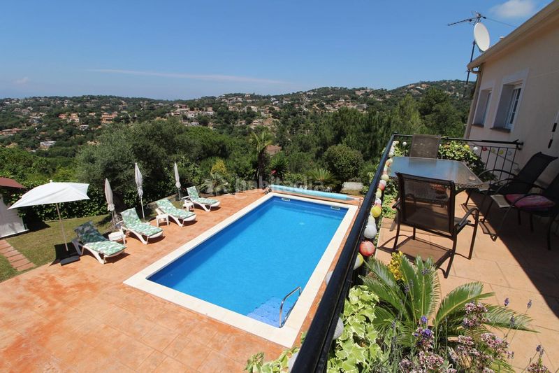 Foto 65b2abcc-700f-4439-b2c1-ce915b684d59. Casa amb aparcament piscina a Lloret Residencial - Montlloret Lloret de Mar