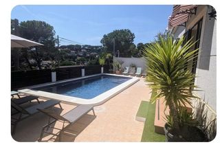 Casa  Alzina. Una sola planta con piscina y garaje