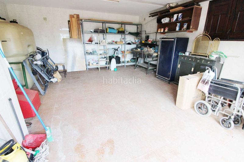 Foto 5e57dea4-4ba7-413f-83e9-7d19a11d08fe. Casa amb calefacció aparcament piscina a Aiguaviva Parc Vidreres