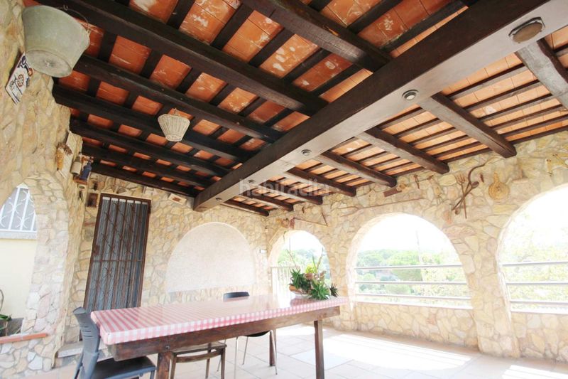 Foto a765ee73-9cdd-4a69-89a3-e72c44c4f1fc. Casa amb calefacció aparcament piscina a Aiguaviva Parc Vidreres