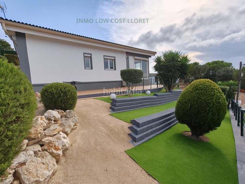 Foto db4372da-0e23-4475-bebf-46e26bd3c656. Casa amb aparcament piscina a Aiguaviva Parc Vidreres
