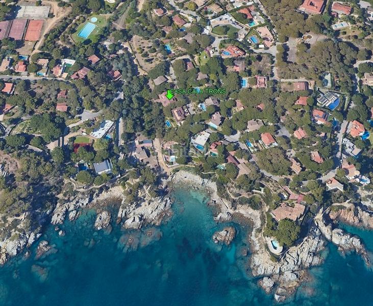 Foto 090c1996-9713-4f4f-a819-b7fad3ae66b9. Doppelhaus mit heizung parking pool in Montgoda Lloret de Mar