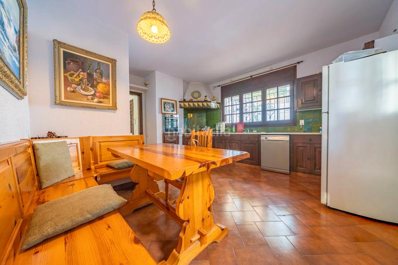 Foto 0fe06ae6-c6d7-44c3-bf14-82aa4cb86204. Doppelhaus mit heizung parking pool in Montgoda Lloret de Mar