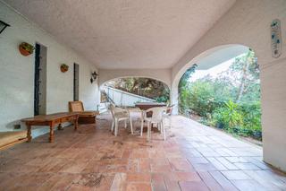 Casa bifamiliare  Carrer cala d'en simón. Casa adosada con salida privada a la cala trons