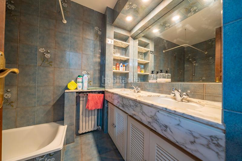 Foto c0b969b4-7c9d-4b27-9bec-4164cbb84f8a. Doppelhaus mit heizung parking pool in Montgoda Lloret de Mar