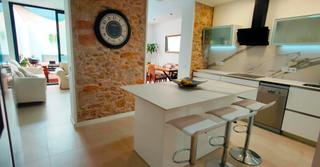 Casa a Calella. Casa obra nueva en centro de calella