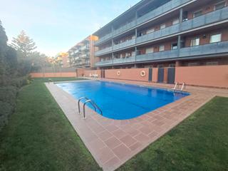Attique  Carrer jeroni anyé. Vistas, terrazas, piscina, garaje, trastero.. última planta. lo