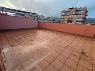 Penthouse  Carrer jeroni anyé. Vistas, terrazas, piscina, garaje, trastero.. última planta. lo