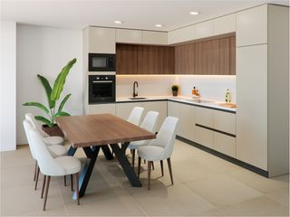 Appartement à Carrer d'anselm clavé 68. Gran piso de 3 habitaciones con balcon de 12m2