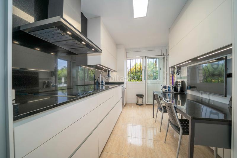 Foto 541ce76b-0605-4472-9b8d-c587c9606485. Casa amb xemeneia calefacció aparcament a Poblenou Pineda de Mar