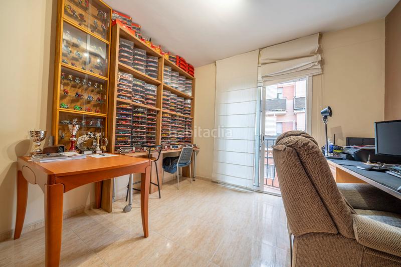 Foto f485d309-04a5-410a-9be2-7071d3603db2. Casa amb xemeneia calefacció aparcament a Poblenou Pineda de Mar