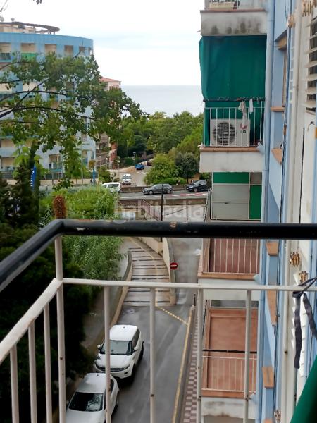 Foto bef7e77d-b9d1-4a53-b114-07a8099a5fb7. Piso  con terraza y vistas en zona residencial en Calella