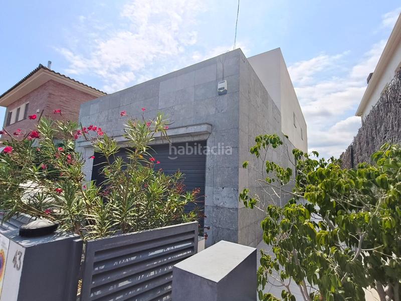 Foto 15517d78-e069-4c65-bdfd-4797a98576c3. Xalet amb xemeneia calefacció aparcament piscina a Pineda de Mar