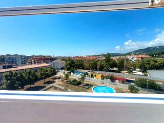 Duplex  Carrer illes canàries. Gran ático dúplex, superficie total edificada 169 m2 garaje incl