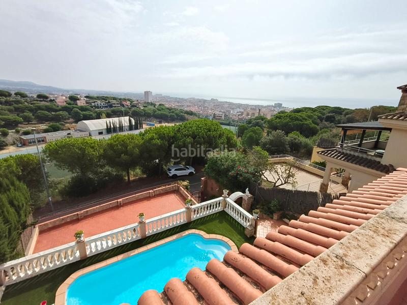 Foto 321ce0a3-f5ec-4777-99e4-185d62e9624c. Casa gran casa de 6 dormitorios, con piscina y vistas al mar en Calella