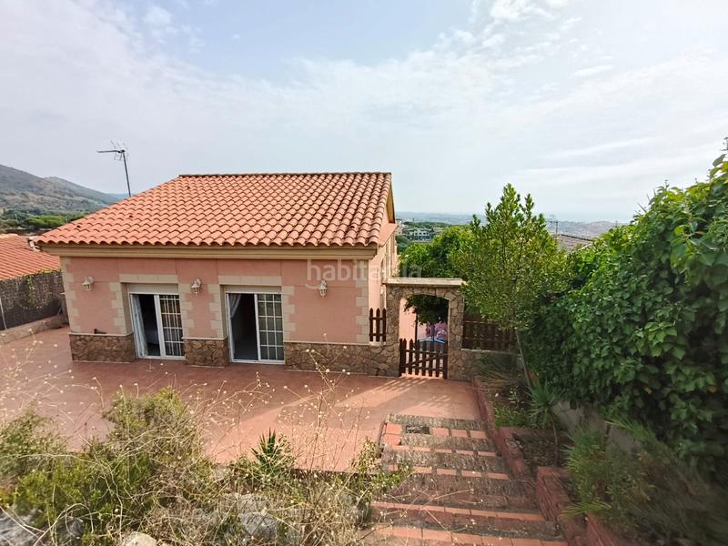 Foto 3b9fd95a-977b-4c5b-8ac6-b0082d67bce3. Casa gran casa de 6 dormitorios, con piscina y vistas al mar en Calella