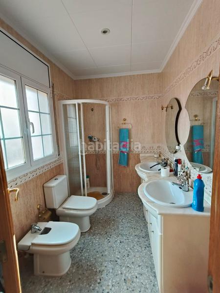 Foto 999edd12-fe18-4bdd-a6e8-3de491851fe0. Casa gran casa de 6 dormitorios, con piscina y vistas al mar en Calella