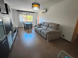 Appartamento  Carrer de sant jaume. Alto , con terraza, vista lateral al mar