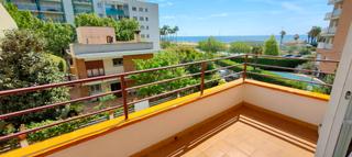 Pis  Carrer isaac albeniz 7. Piso con vistas al mar, piscina comunitaria, parking, incluido