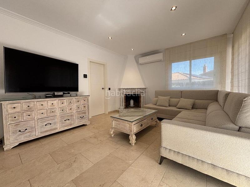 Foto 2e480aa9-0564-44a7-9822-0fa22255b0f7. Haus mit kamin heizung parking pool in Calella