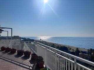 Ático  Passeig marítim. Espectacular ático dúplex con más de 140 mts de terrazas. primer