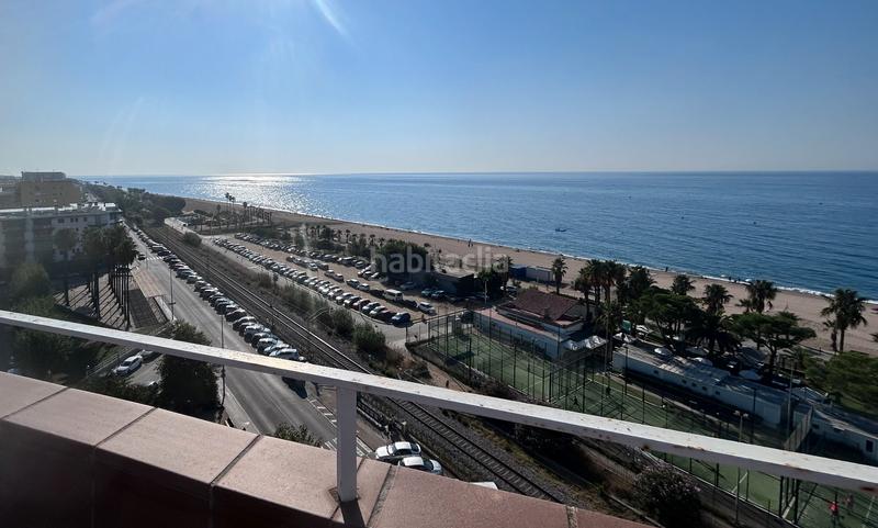 Foto 4a92b670-58d5-4f24-b0a9-834b9bbfdae6. Àtic amb xemeneia calefacció aparcament a Poblenou Pineda de Mar